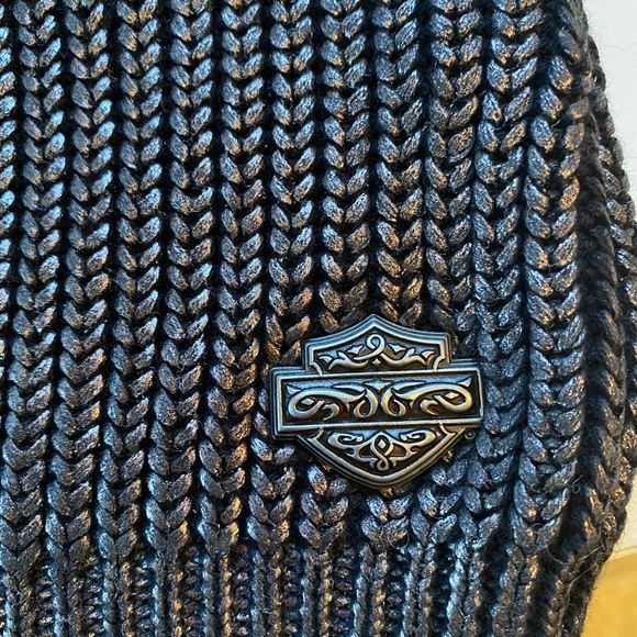 NWOT Stunning Harley-Davidson Silver Knit Sweater - Picture 4 of 10